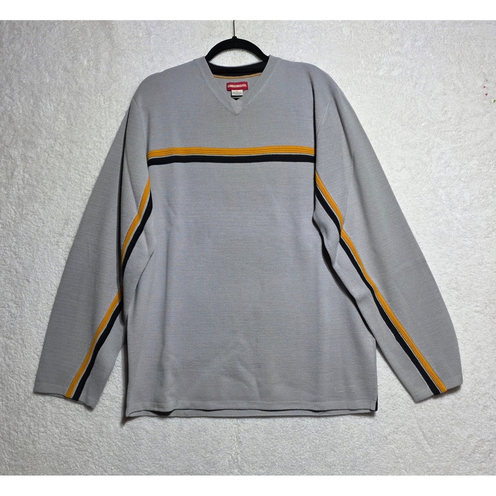 Unionbay Men's XL Grey Striped V-Neck Acrylic Knit Sweater Vintage Y2K